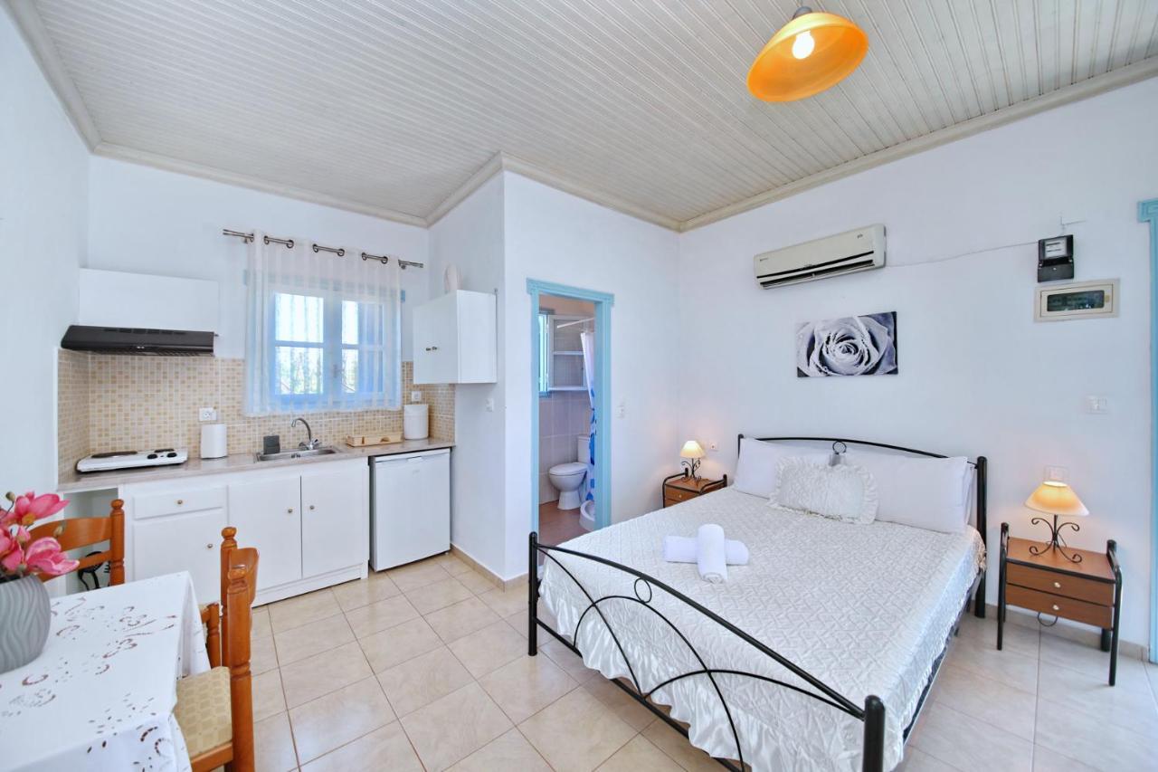 Anemi Studios Skopelos Town Exterior foto